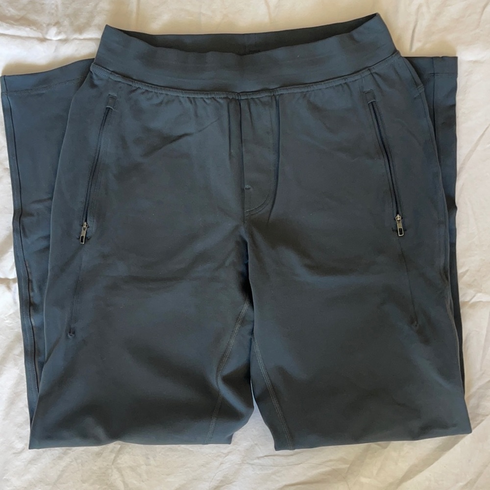 Lululemon men’s jogger pant w/drawstring & pockets